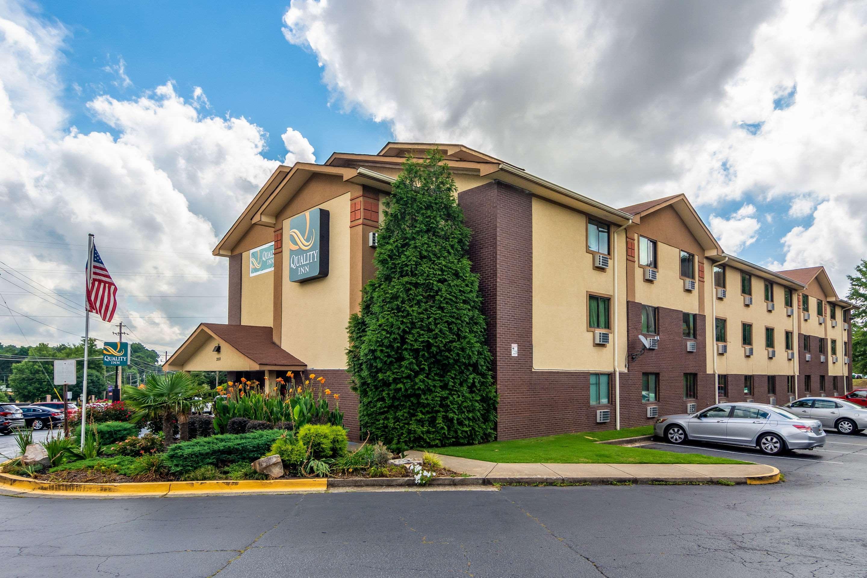 Quality Inn Atlanta Airport-Central Exterior photo